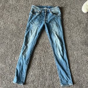 Light washed skinny jeans size 30